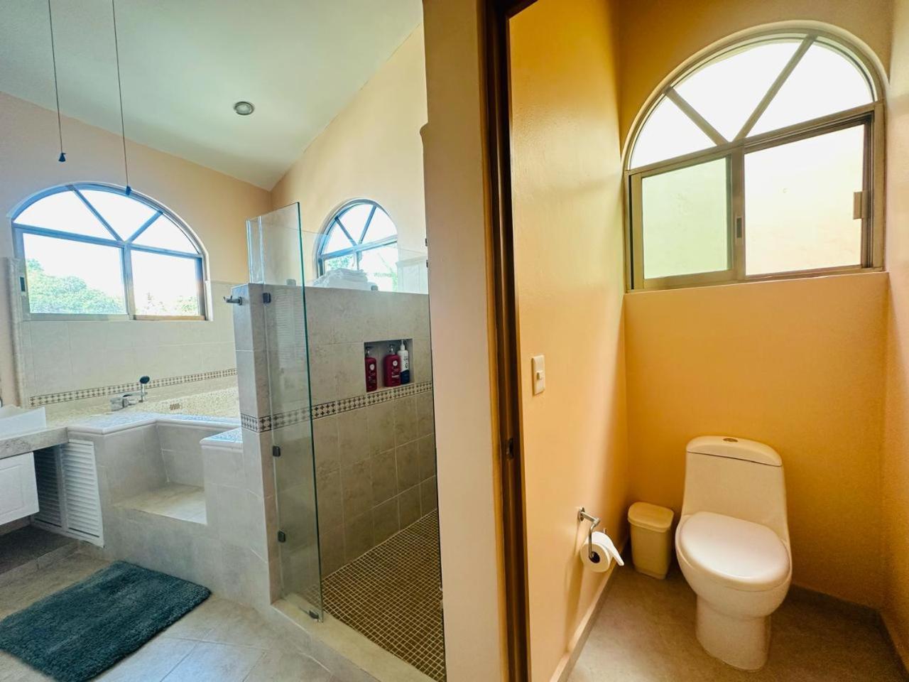 Hermosa Casa En Residencial Marbella Holiday home *