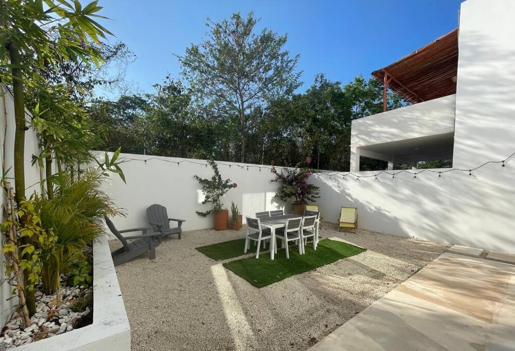 Villa Hermosa Casa De 3 Pisos En De Lujo *