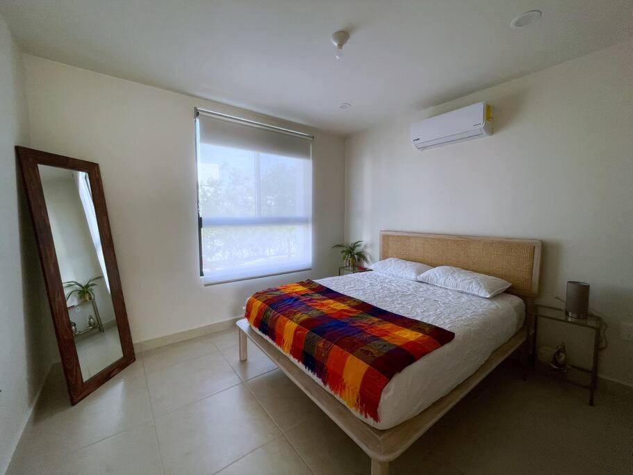 Hermosa Casa De 3 Pisos En De Lujo * Playa del Carmen