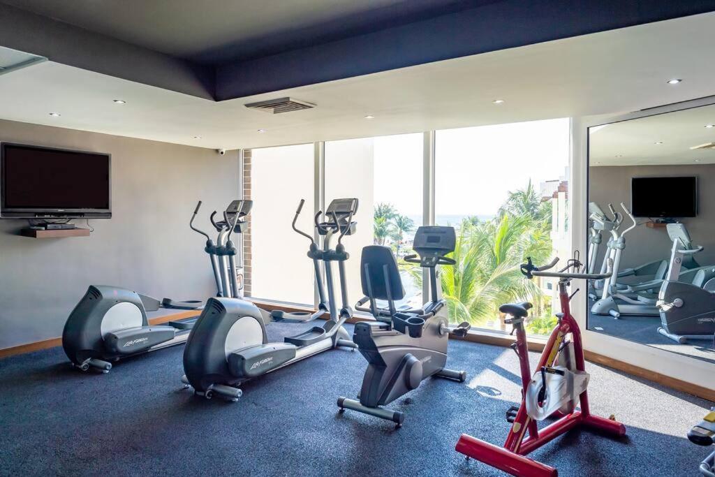 Amazing Front At Elements Apartment *