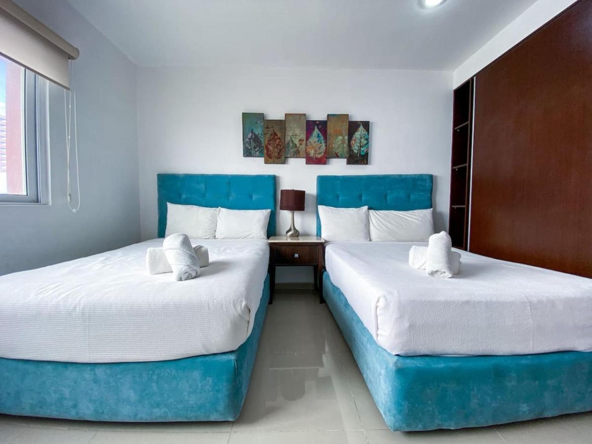 Downtown 6br Ph With 2 Private Jacuzzi For Large Groups
