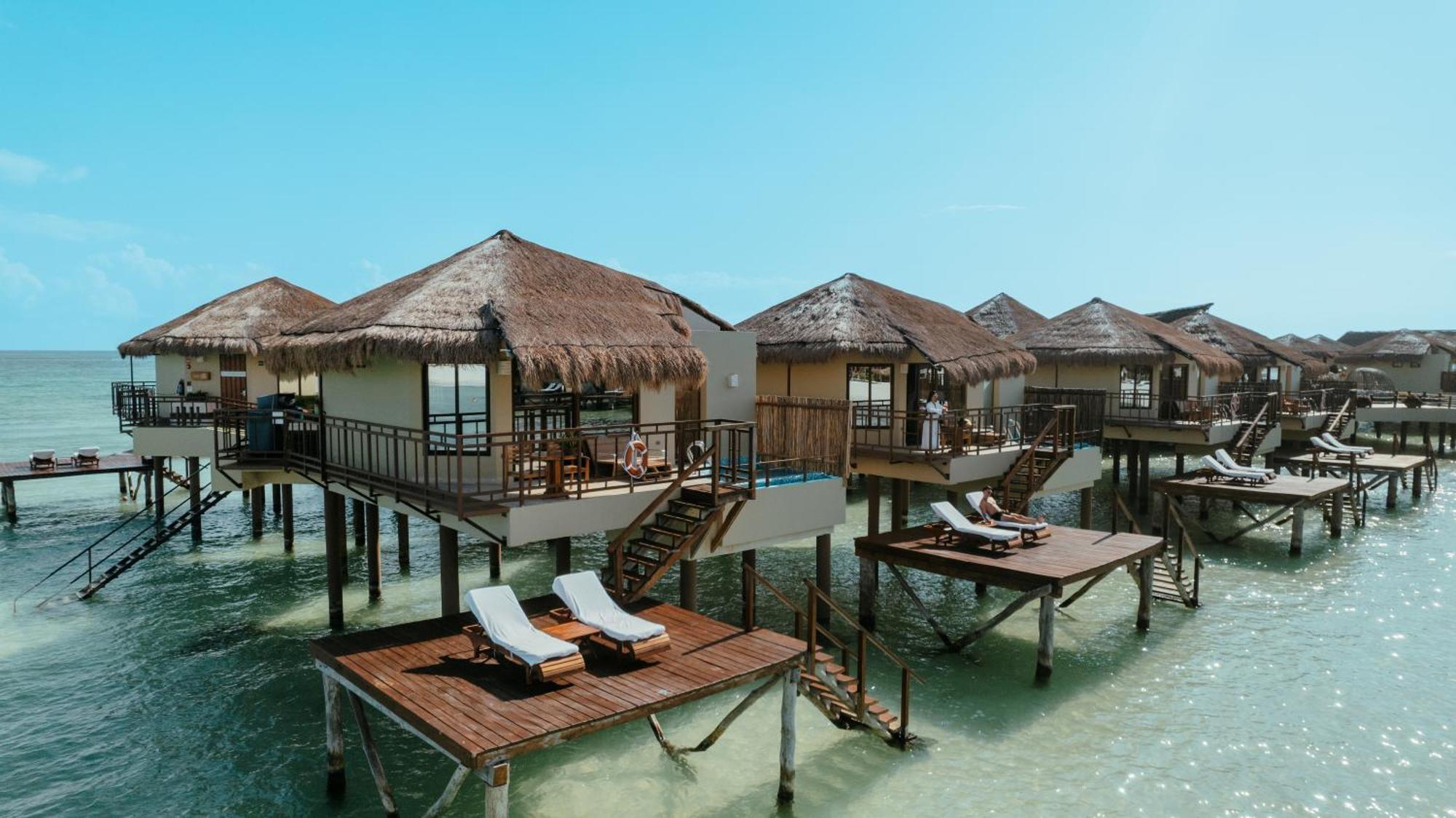 Khu nghỉ mát Palafitos Overwater Catamaran, Cenote & Inclusive (adults Only)