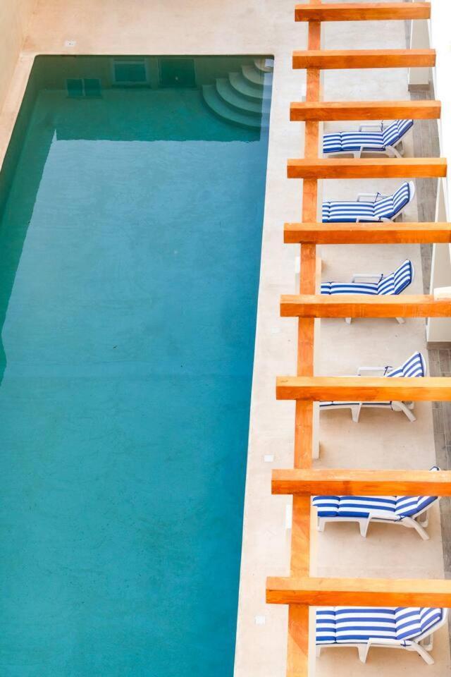 2 Bd With Balcony, Gym, Rooftop Pool, Hot Tub Holiday home