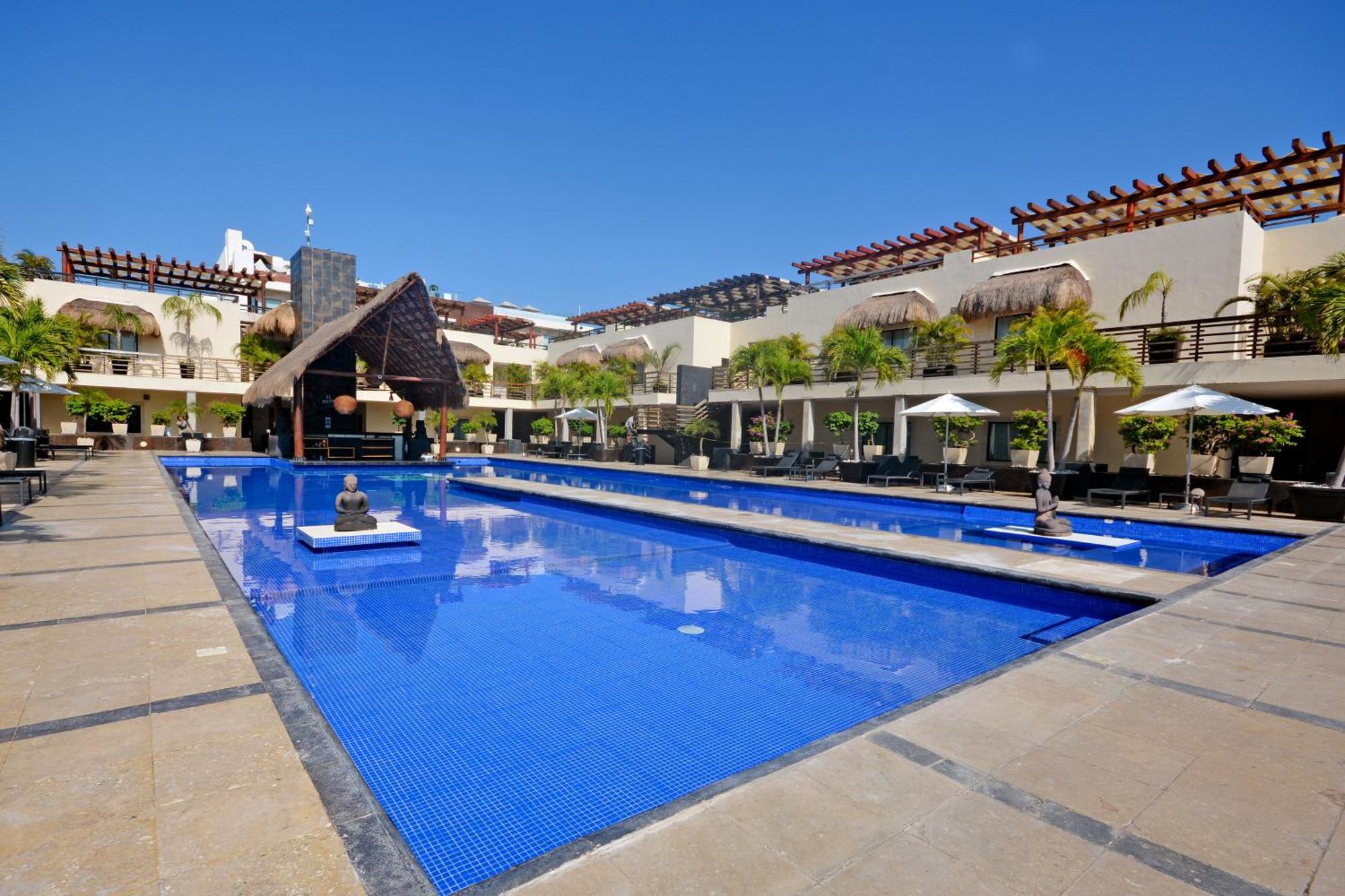 Aldea Thai Beachfront