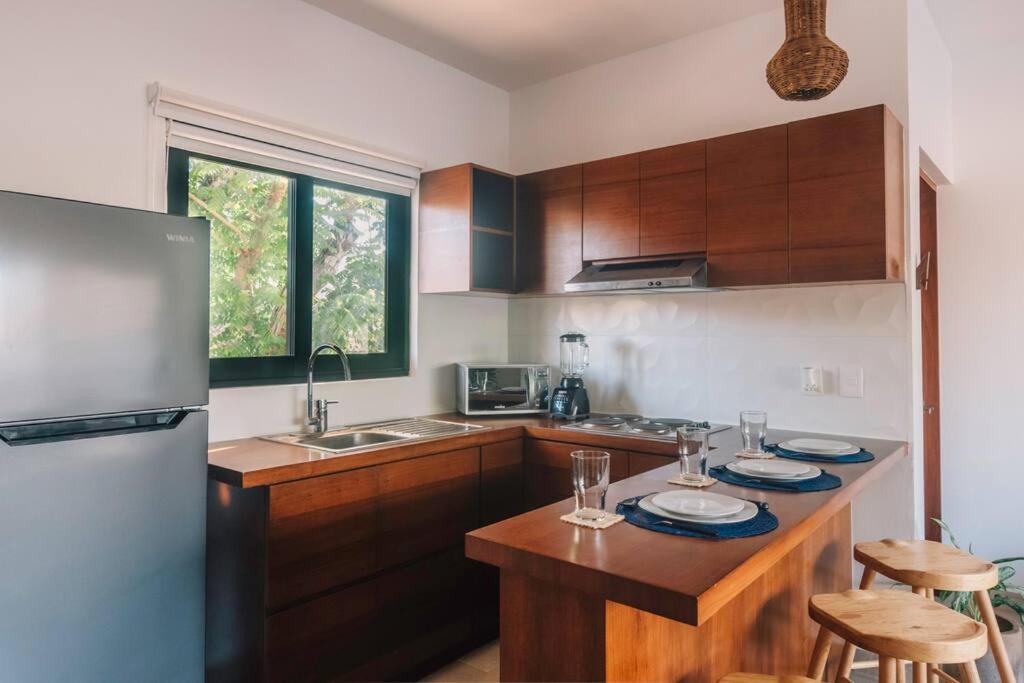 Brand New And Beautiful! Just Steps From The * Playa del Carmen
