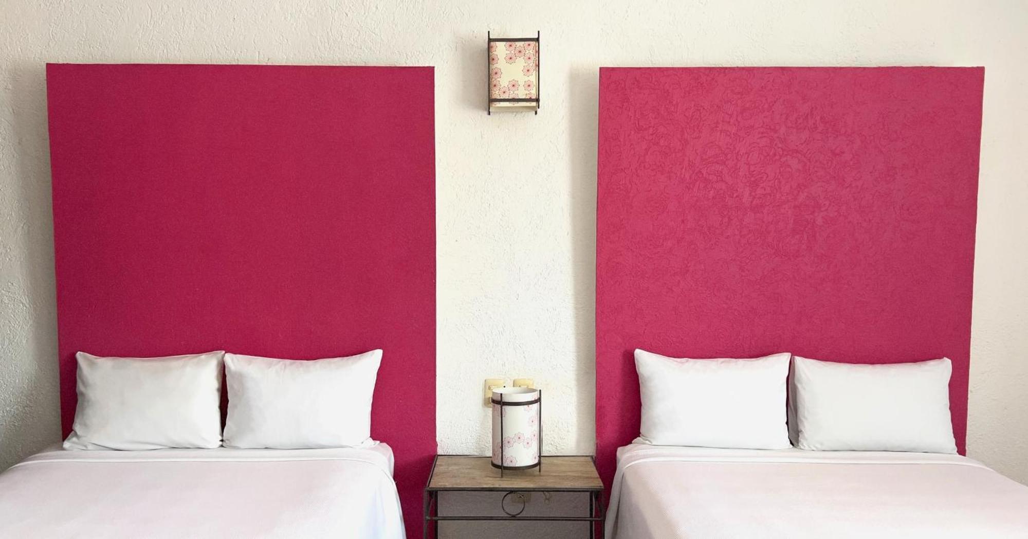 Hotel Nina