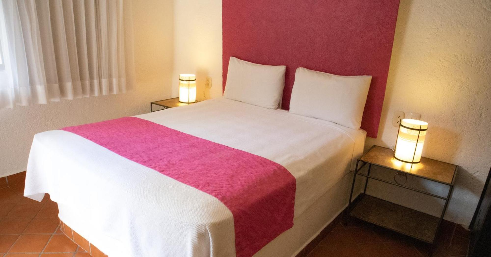 Nina Hotel