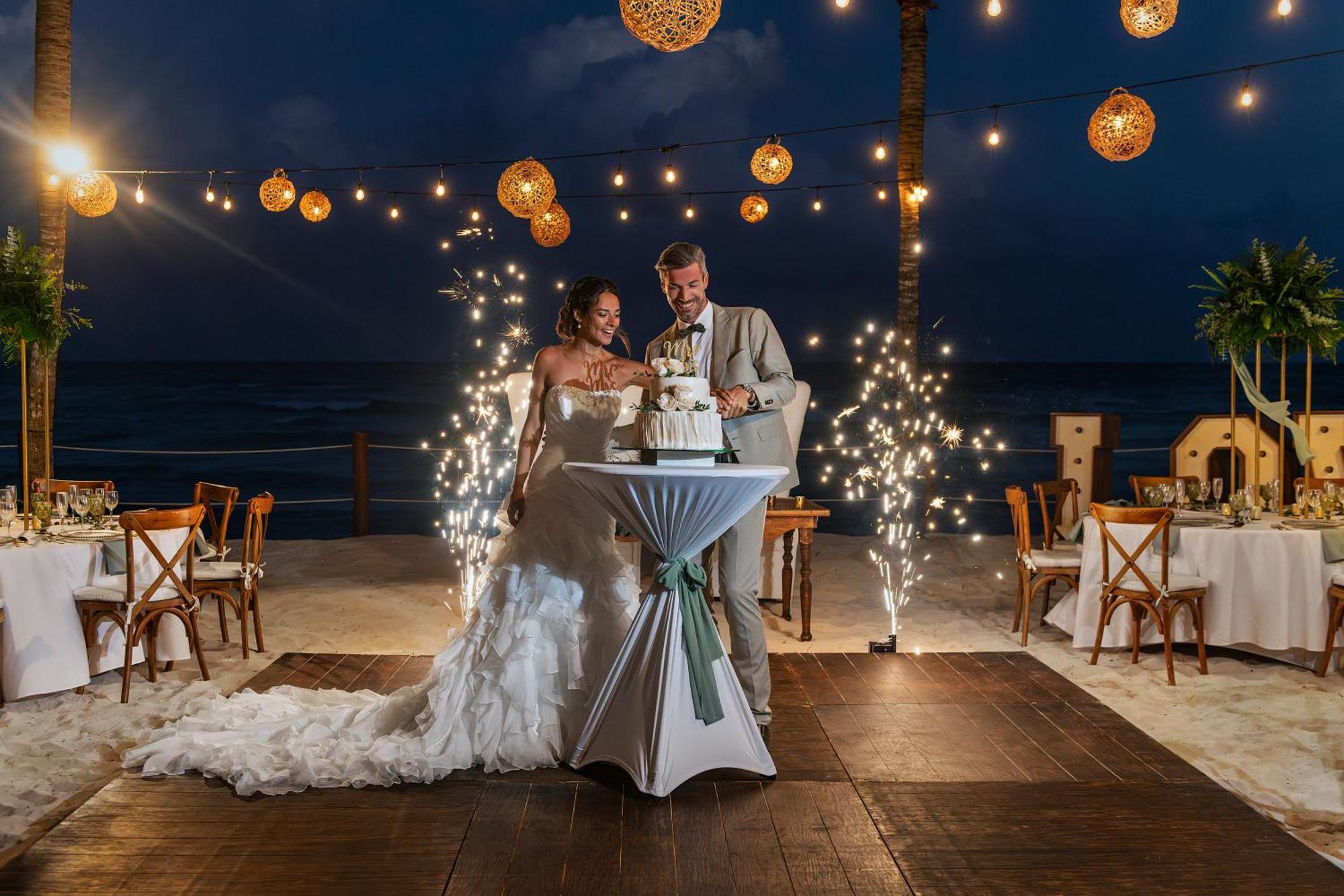 El Beso Adults Only At Ocean Riviera Paradise