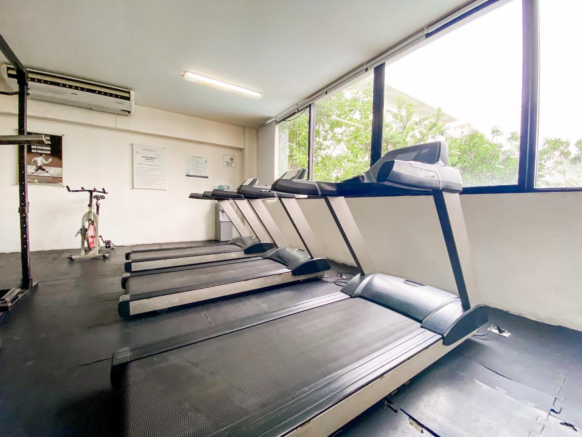 Homey 3br In Residential Area With 3pools Garden And Bbq Apartment *
