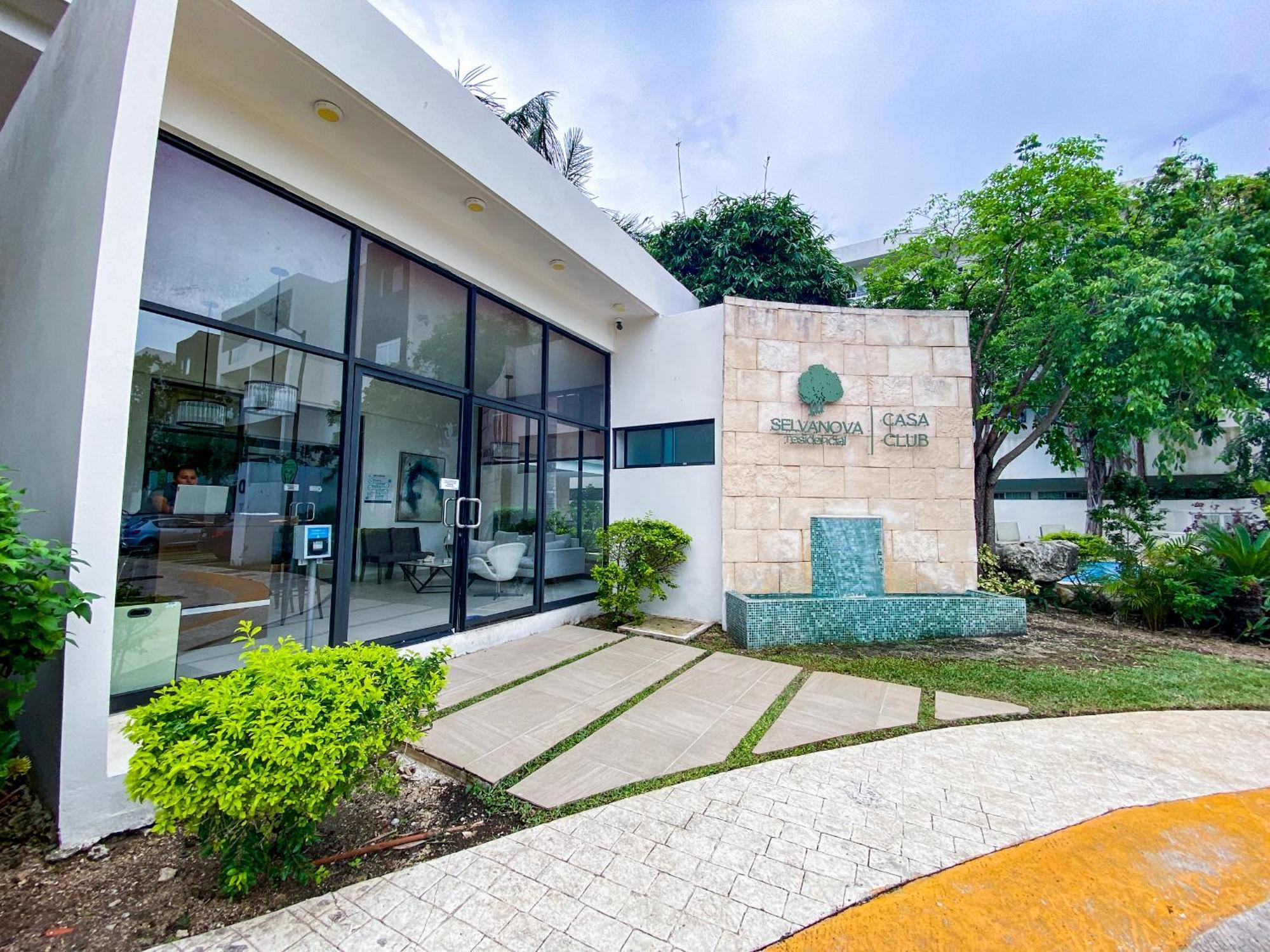 Homey 3br In Residential Area With 3pools Garden And Bbq Apartment