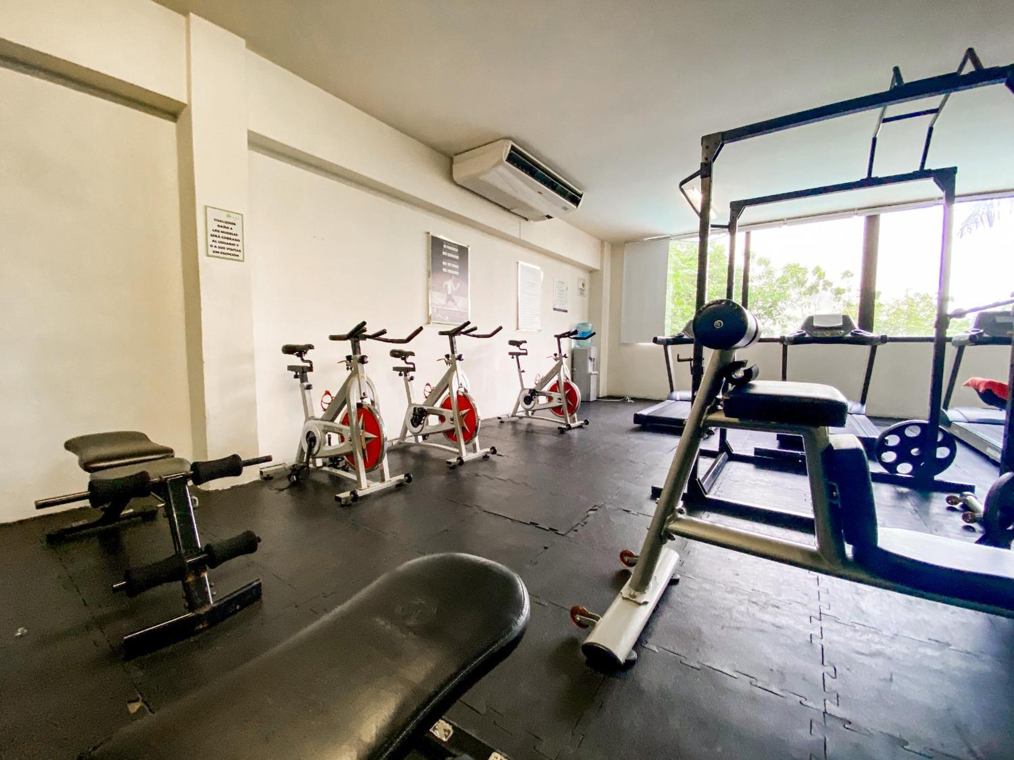 Homey 3br In Residential Area With 3pools Garden And Bbq