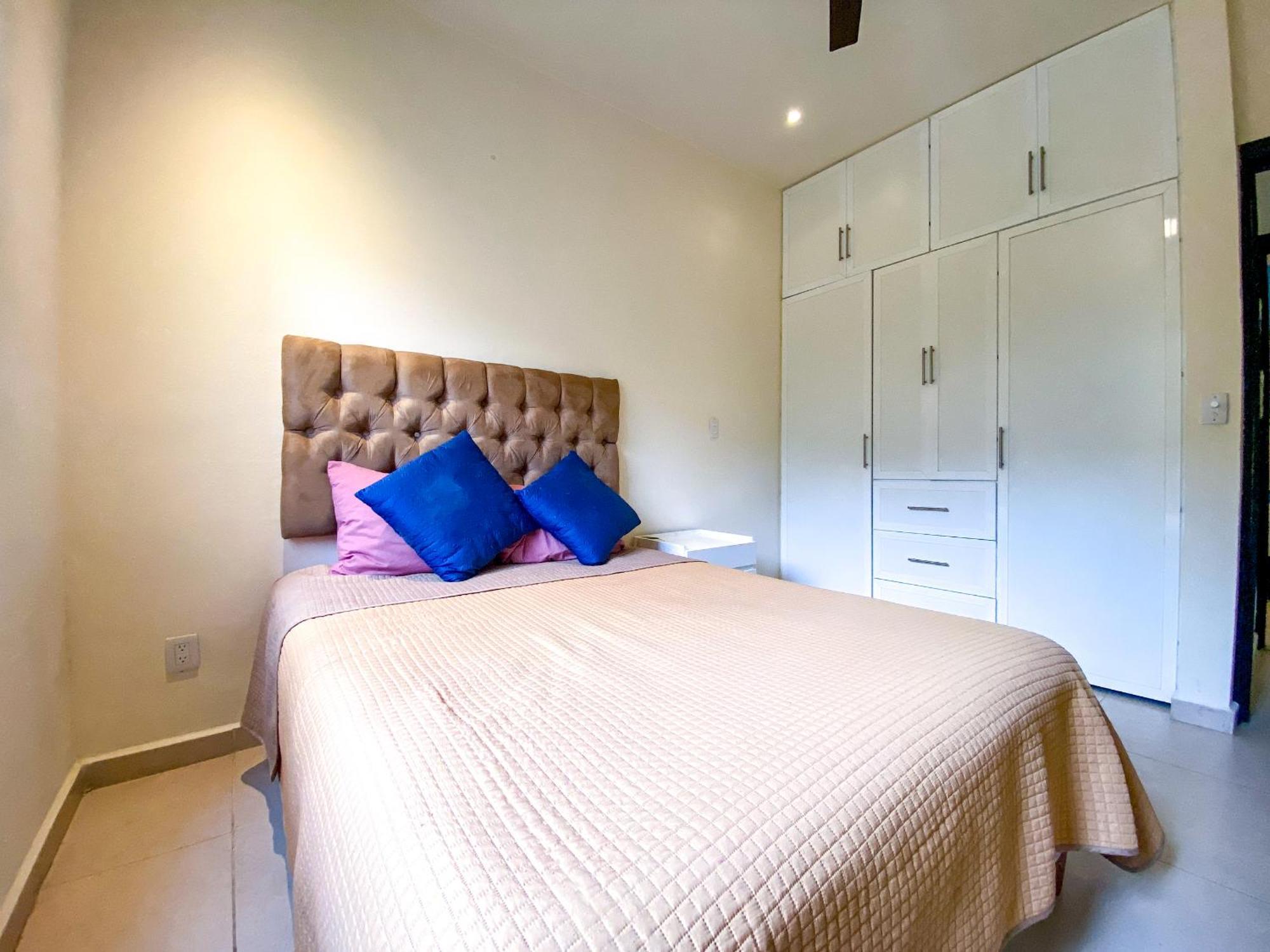 Apartment Homey 3br In Residential Area With 3pools Garden And Bbq *