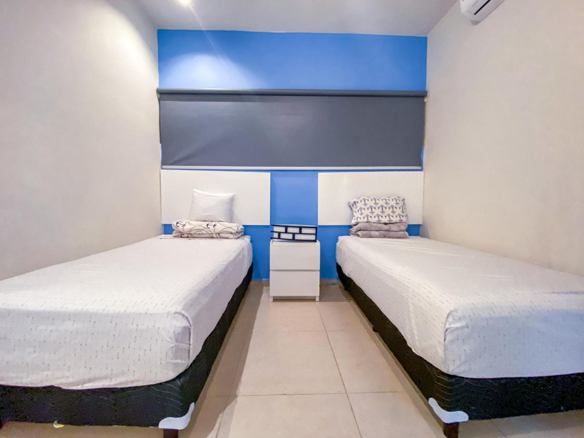 Homey 3br In Residential Area With 3pools Garden And Bbq