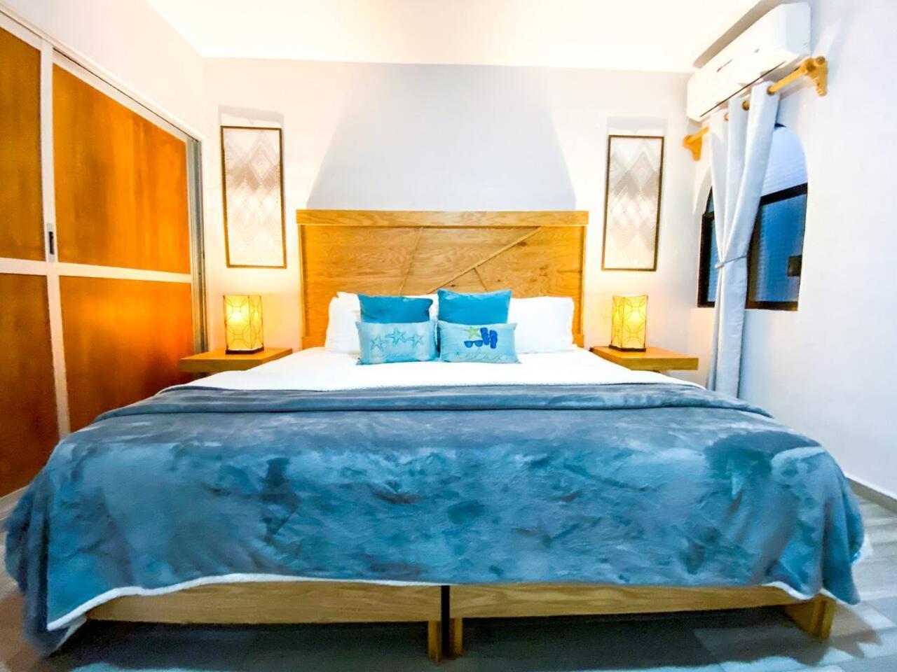 Colorful Hacienda Style 2br With Pool Steps To Apartamento Playa del Carmen
