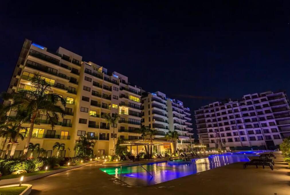 Nuevo Y Centrico Depa Cerca De La Playa Apartment Playa del Carmen