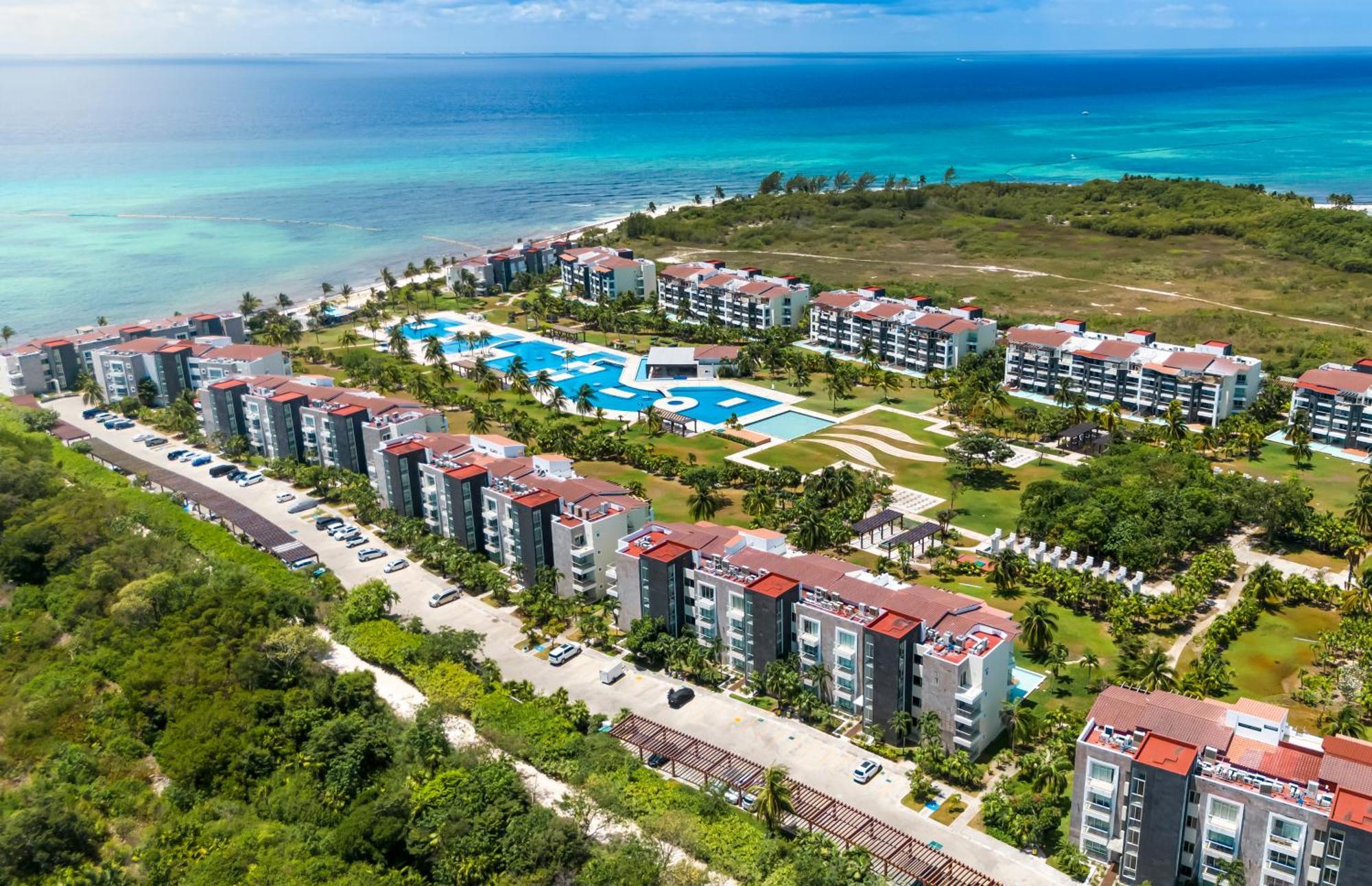 Сasa de vacaciones Luxury 2-bedroom With Jacuzzi And Pool At Mareazul - Agua Dulce Playa del Carmen