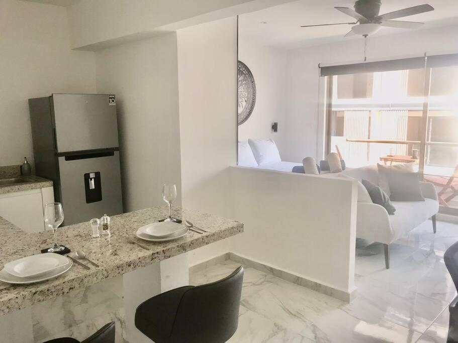5a Lia 12 1 Block From 5 Av Wifi 60 Mbs Apartment Playa del Carmen