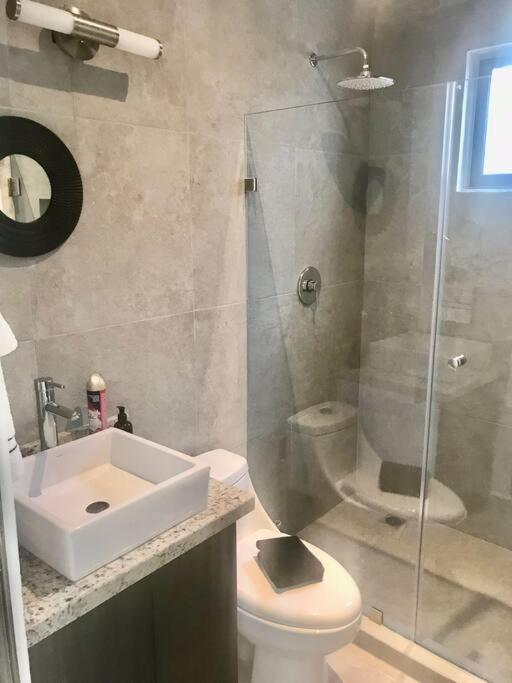 Apartment 5a Lia 12 1 Block From 5 Av Wifi 60 Mbs *