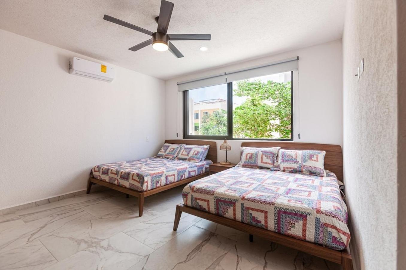 New! Exclusive 10min To Priv Pool Villa