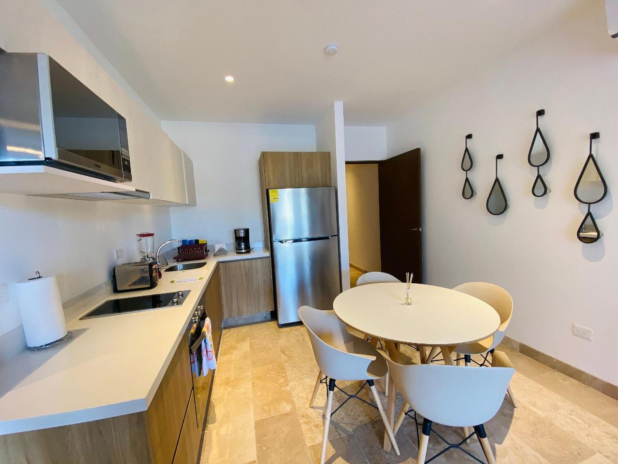Ipana 2 Bedrooms 3 Blocks From The Sea. * Playa del Carmen