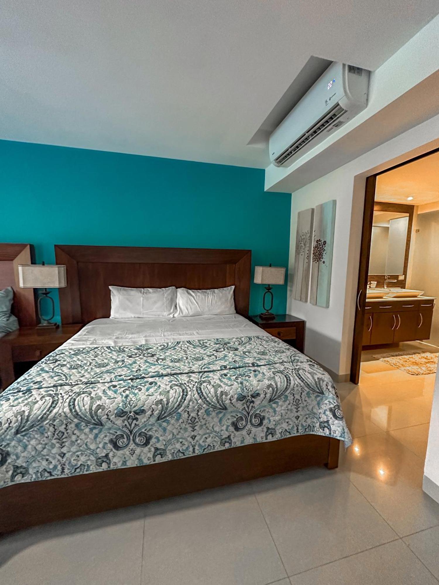 Luxury Beachfront At Mareazul Căn hộ