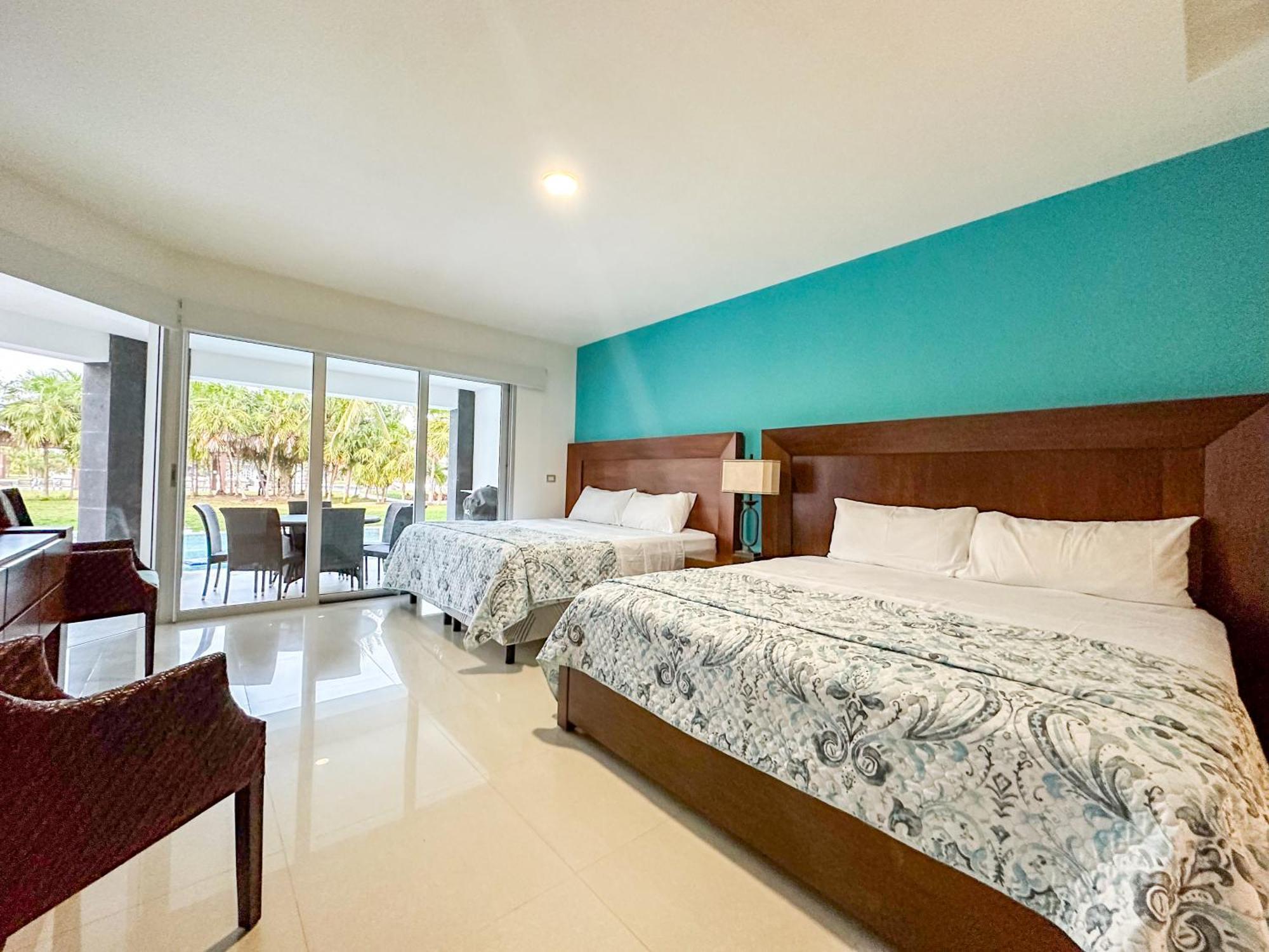 Căn hộ Luxury Beachfront At Mareazul