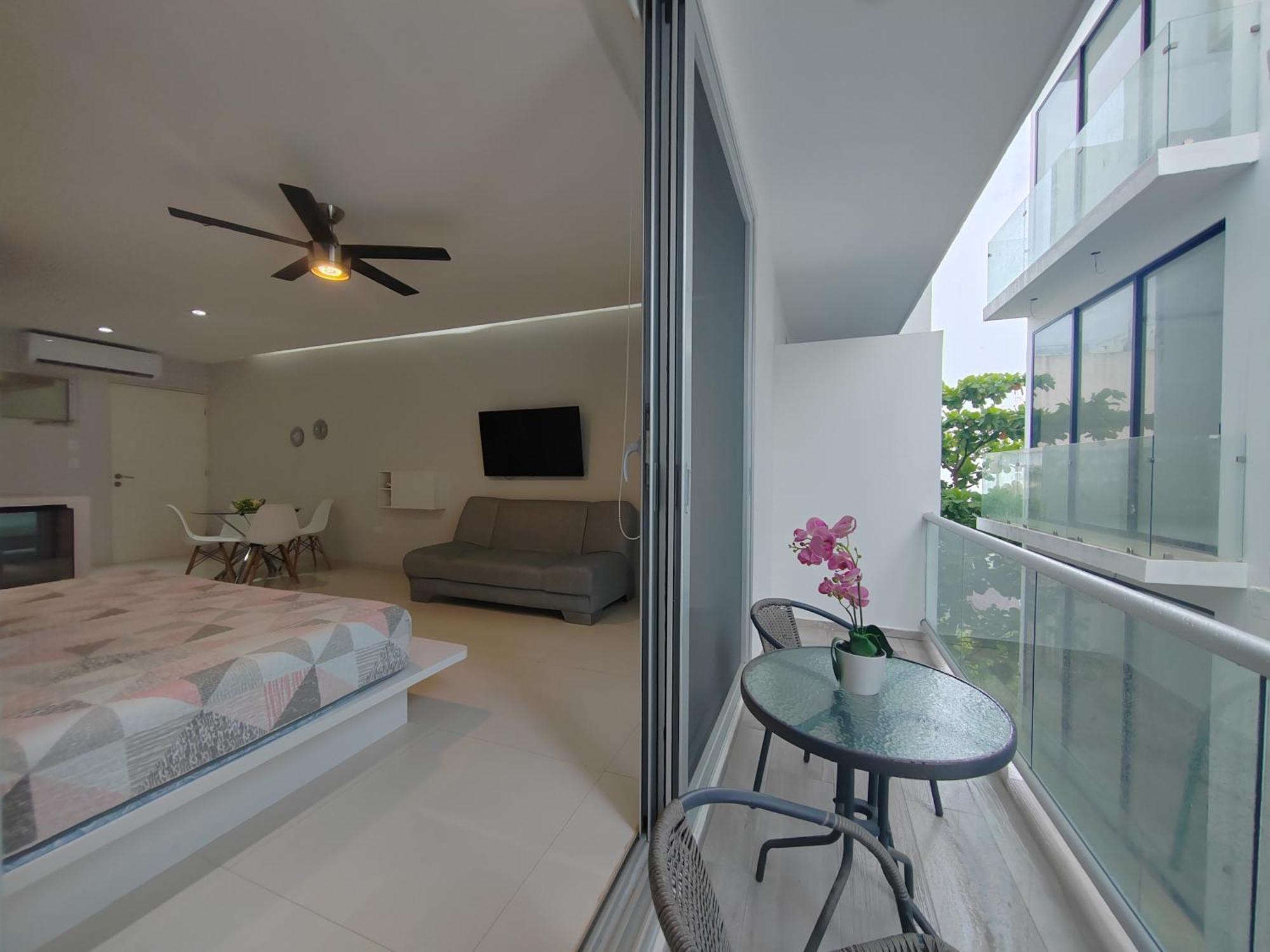 Apartamento Centrally Located Steps Away From 5th Avenue And The Beach! By.yeah *