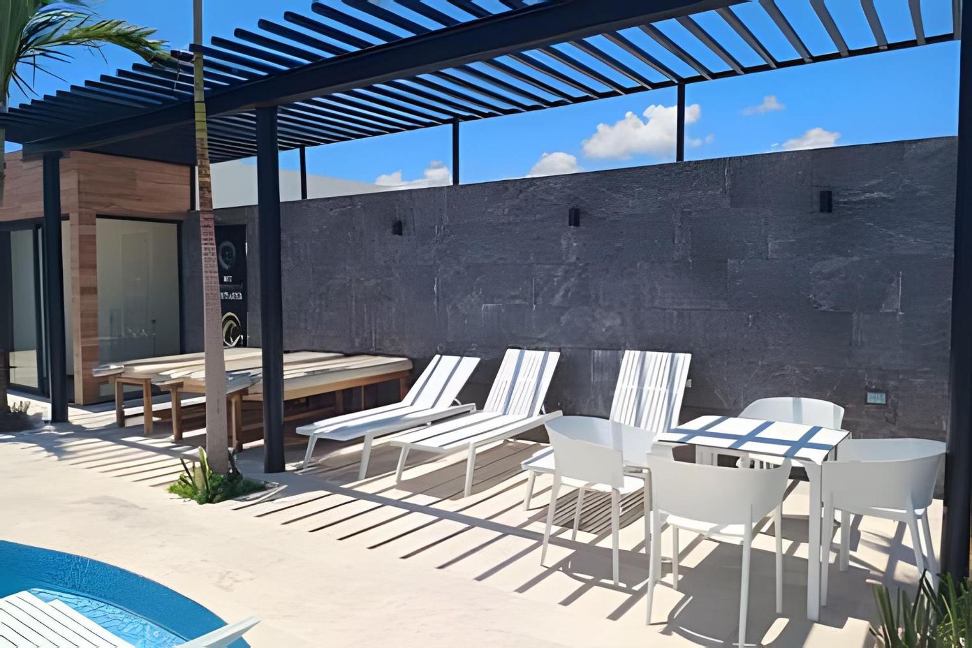 Private Luxury With Pool Apartment *