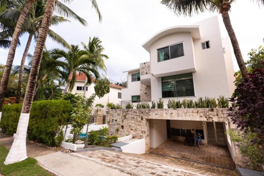 Luxury Spacious 5 Bedroom Biệt thự