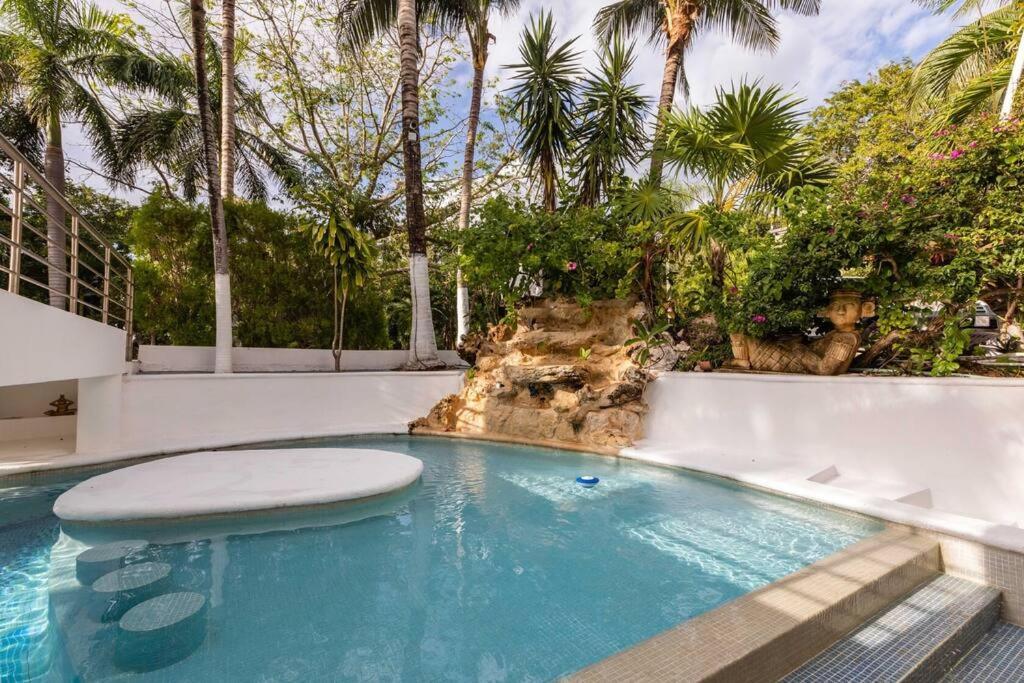 Biệt thự Luxury Spacious 5 Bedroom Playa del Carmen