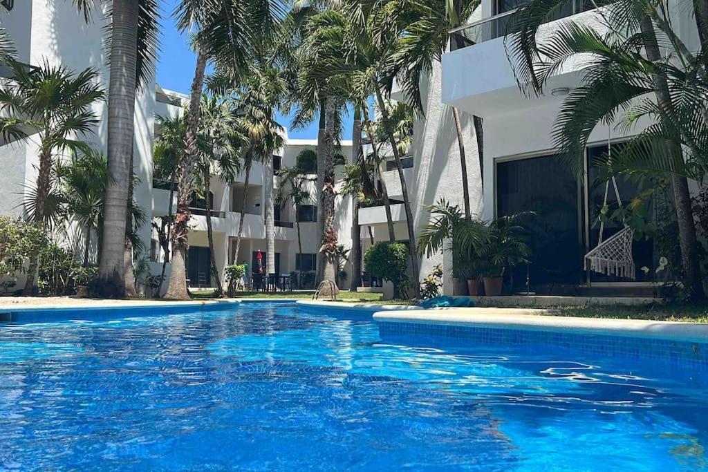Lovely 2 Bdrm In Gated Community & Pool View Apartamento *