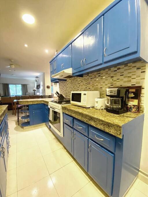 Apartamento Penthouse 2bd 2ba With Private Rooftop And Jacuzzi
