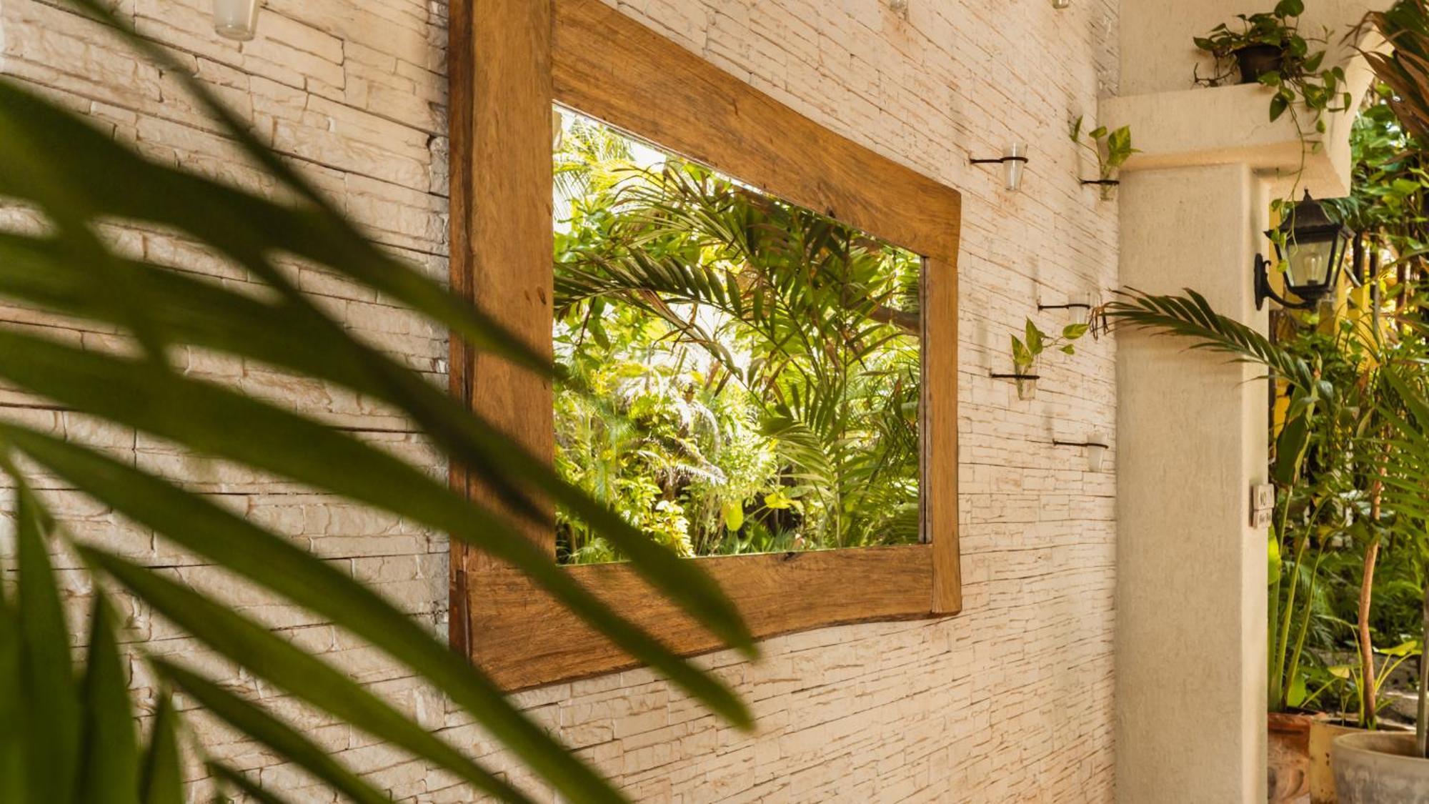 Khách sạn Casa Colibri 4*