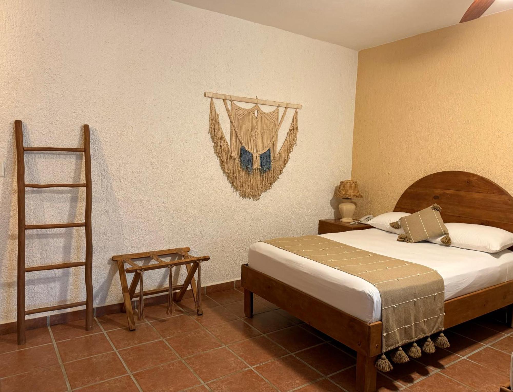 Casa Colibri 4*