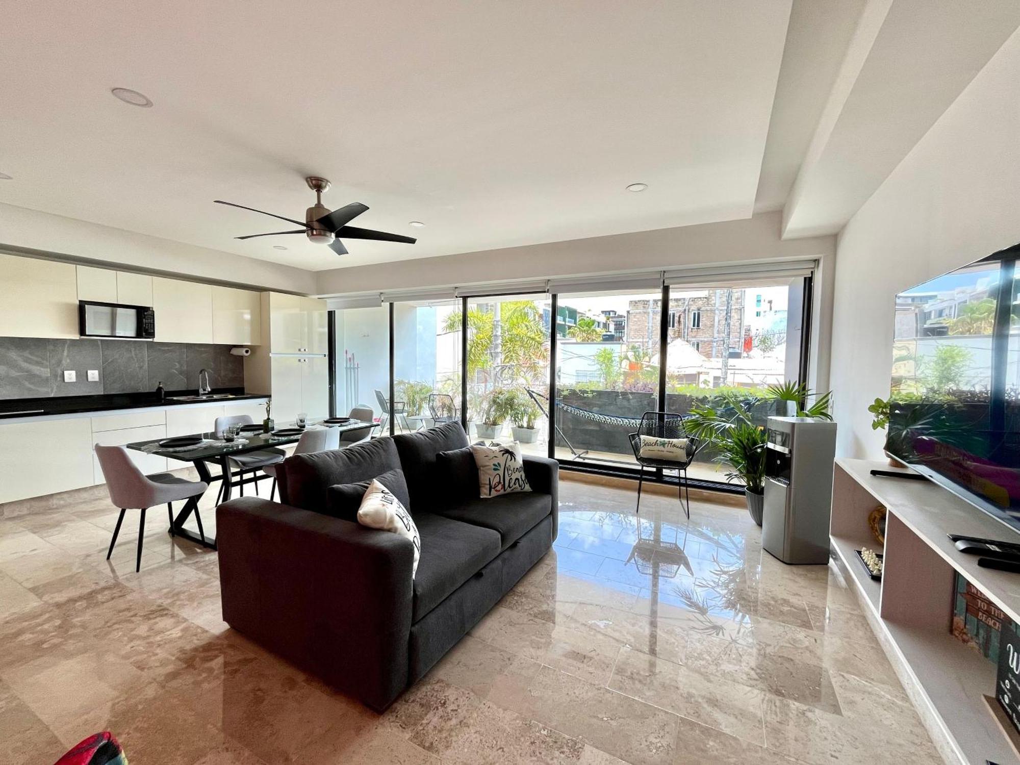 Feel At Just A Few Meters From The Sea! Apartment *