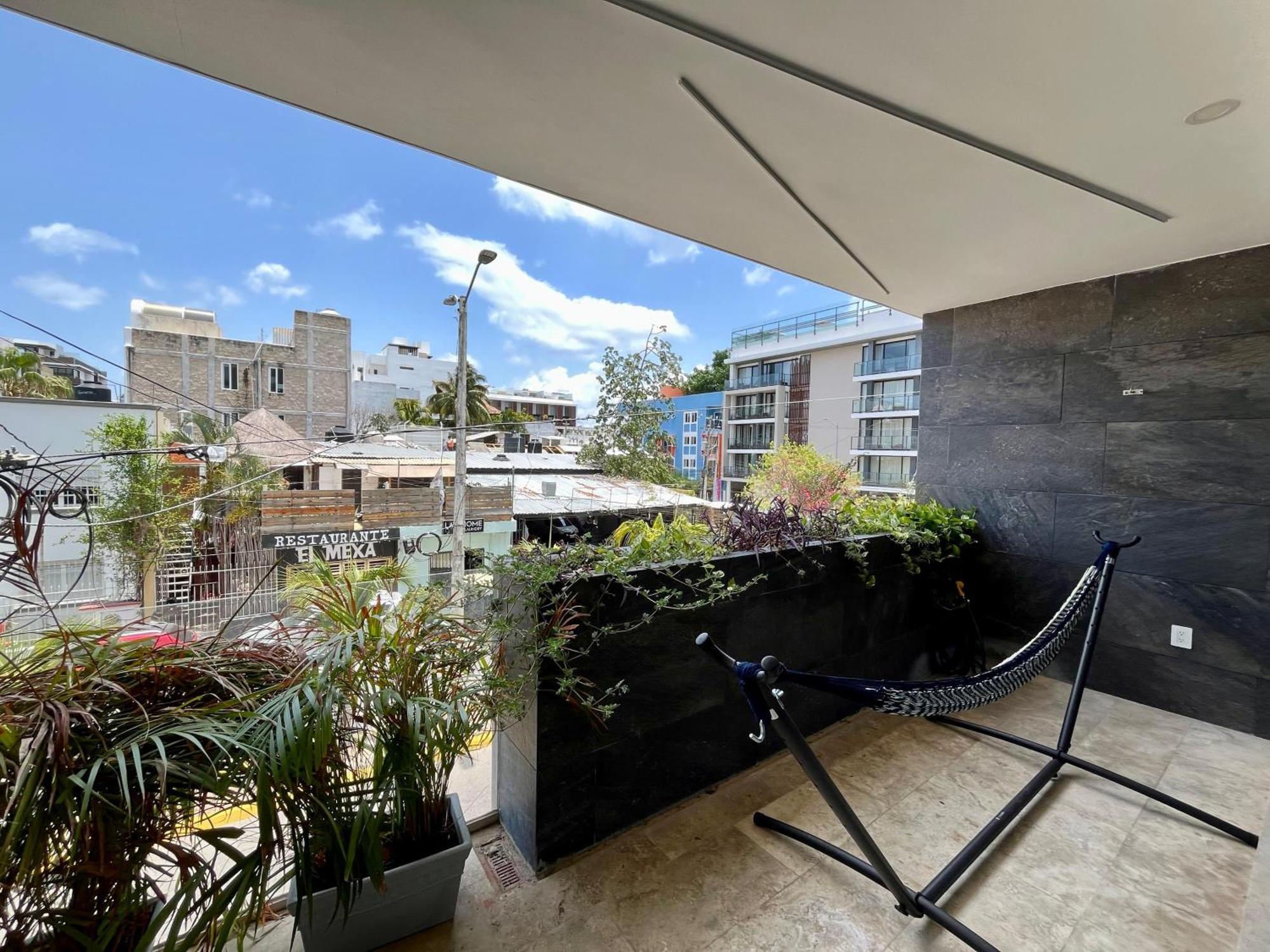 Apartment Feel At Just A Few Meters From The Sea!