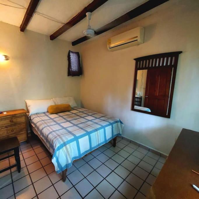 Casa Naranja