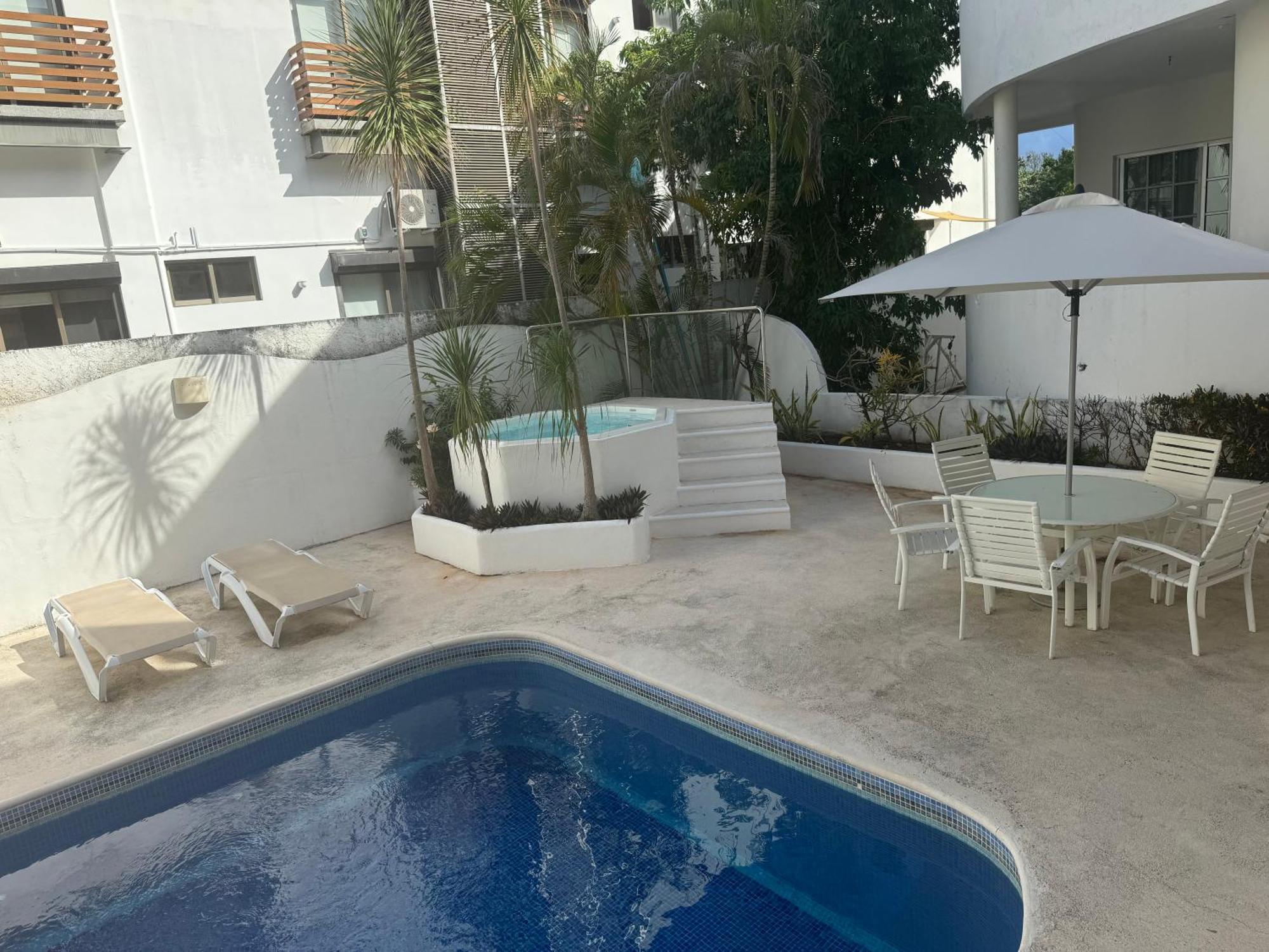 Lujo Y Seguridad En Quinta Avenida Apartment Playa del Carmen