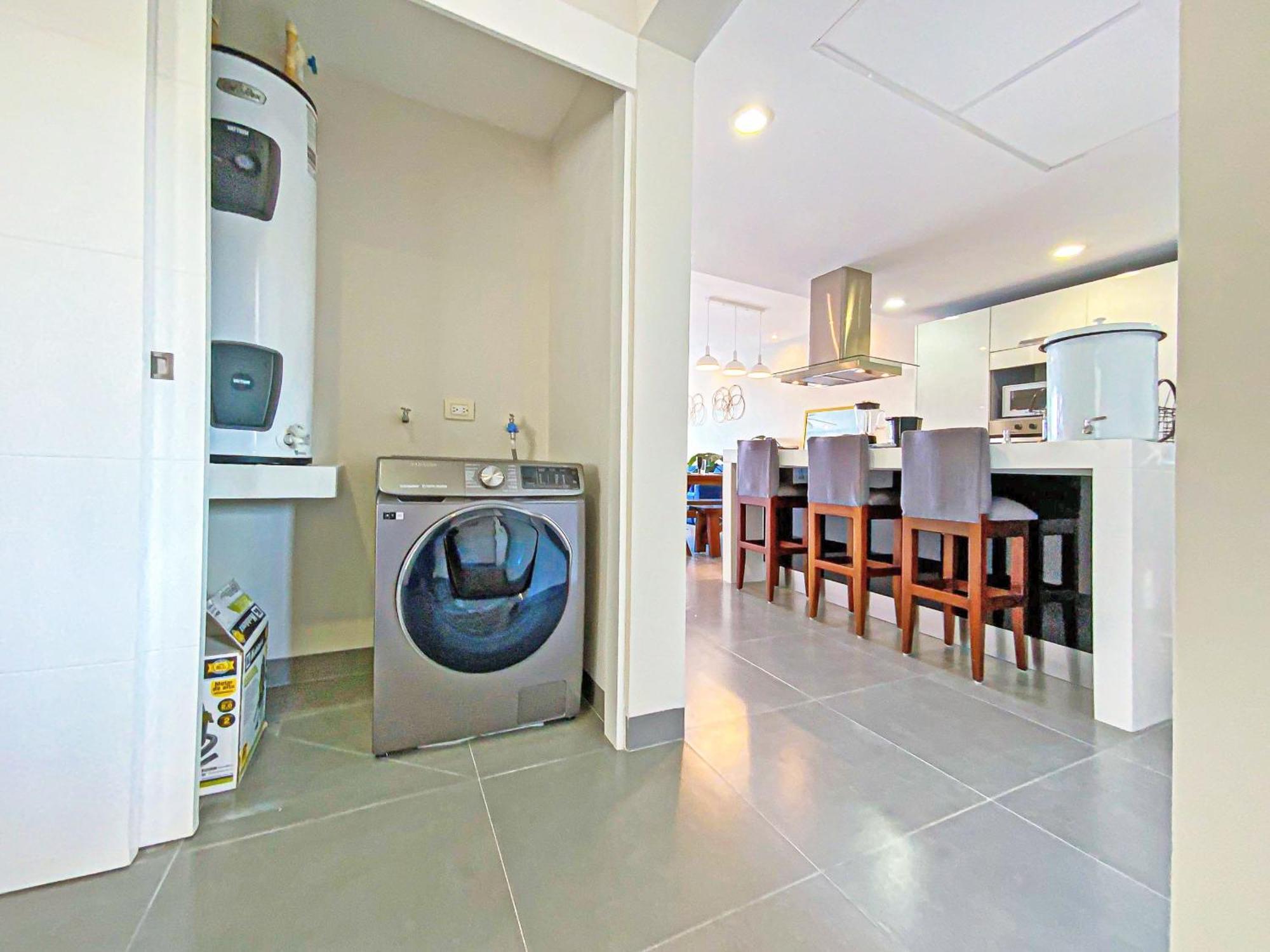 Apartment Nick Price Cozy *