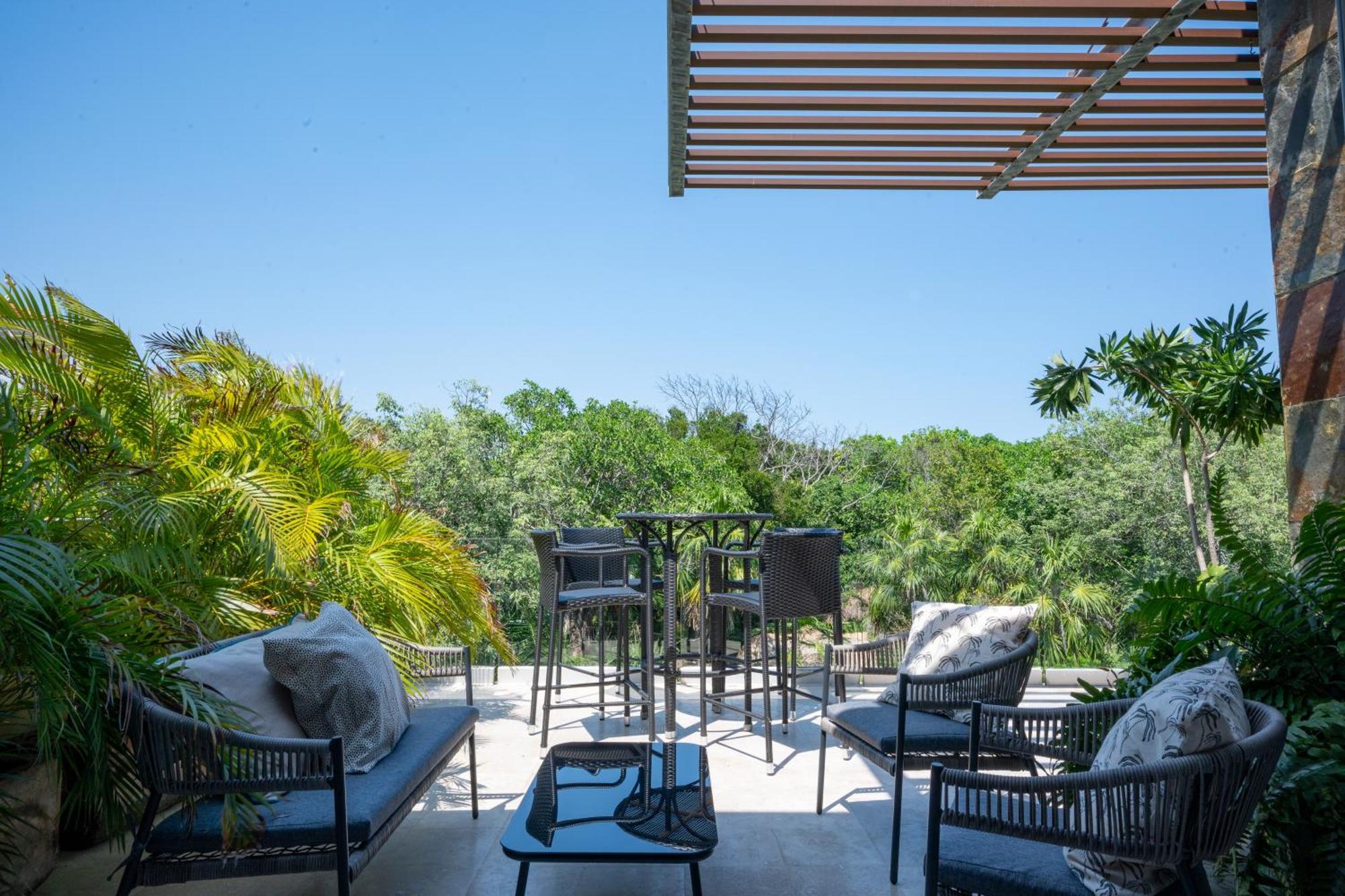 Apartamento Spacious & Serene Penthouse With Rooftop, Jungle Views, Prime Location Steps To & 5th Ave *