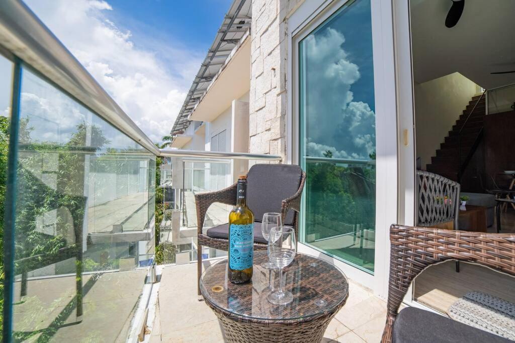 Apartment Papaya 15 Exclusive Penthouse With Rooftop And Jacuzzi *