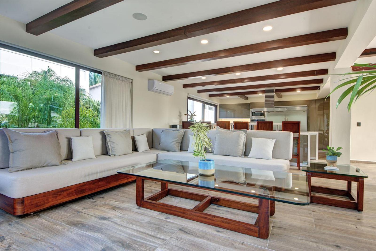 Sixteen Bedrooms In Pousada *