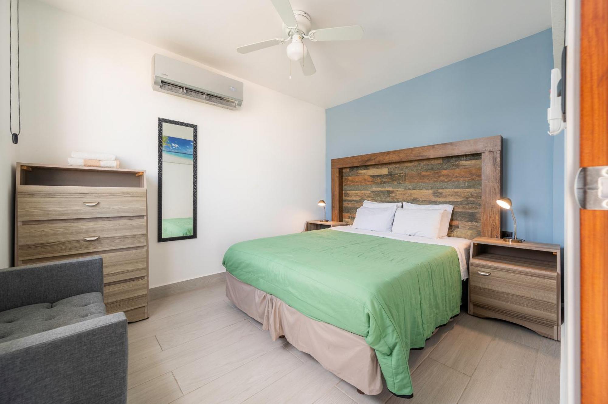 Eden En Alturas Con Terraza Y Piscina Privada Căn hộ *