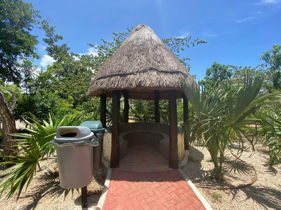 T103 Family In Gated Area - With Private Bbq Căn hộ Playa del Carmen