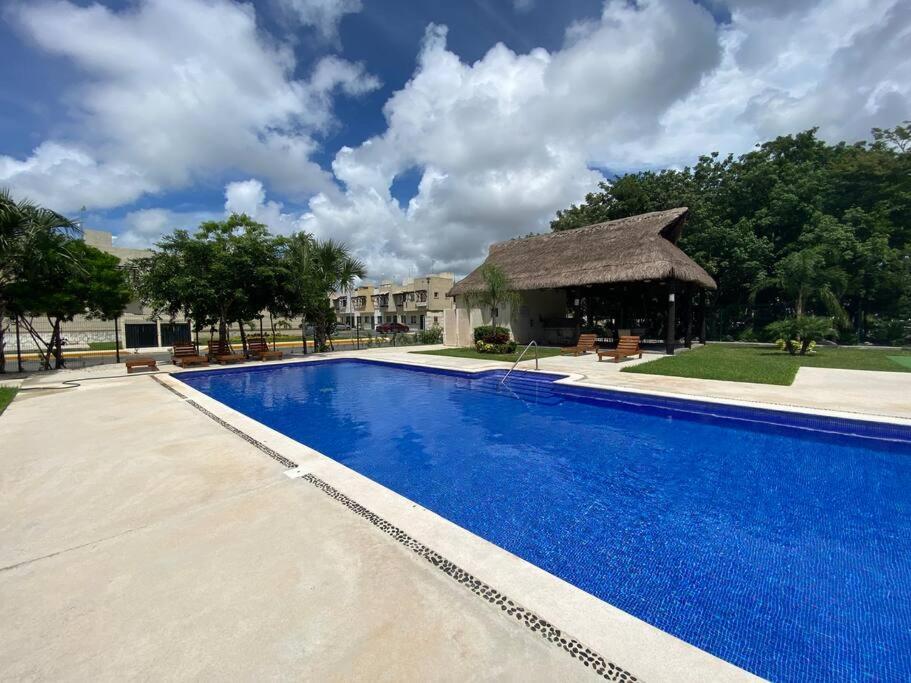 Căn hộ T103 Family In Gated Area - With Private Bbq Playa del Carmen
