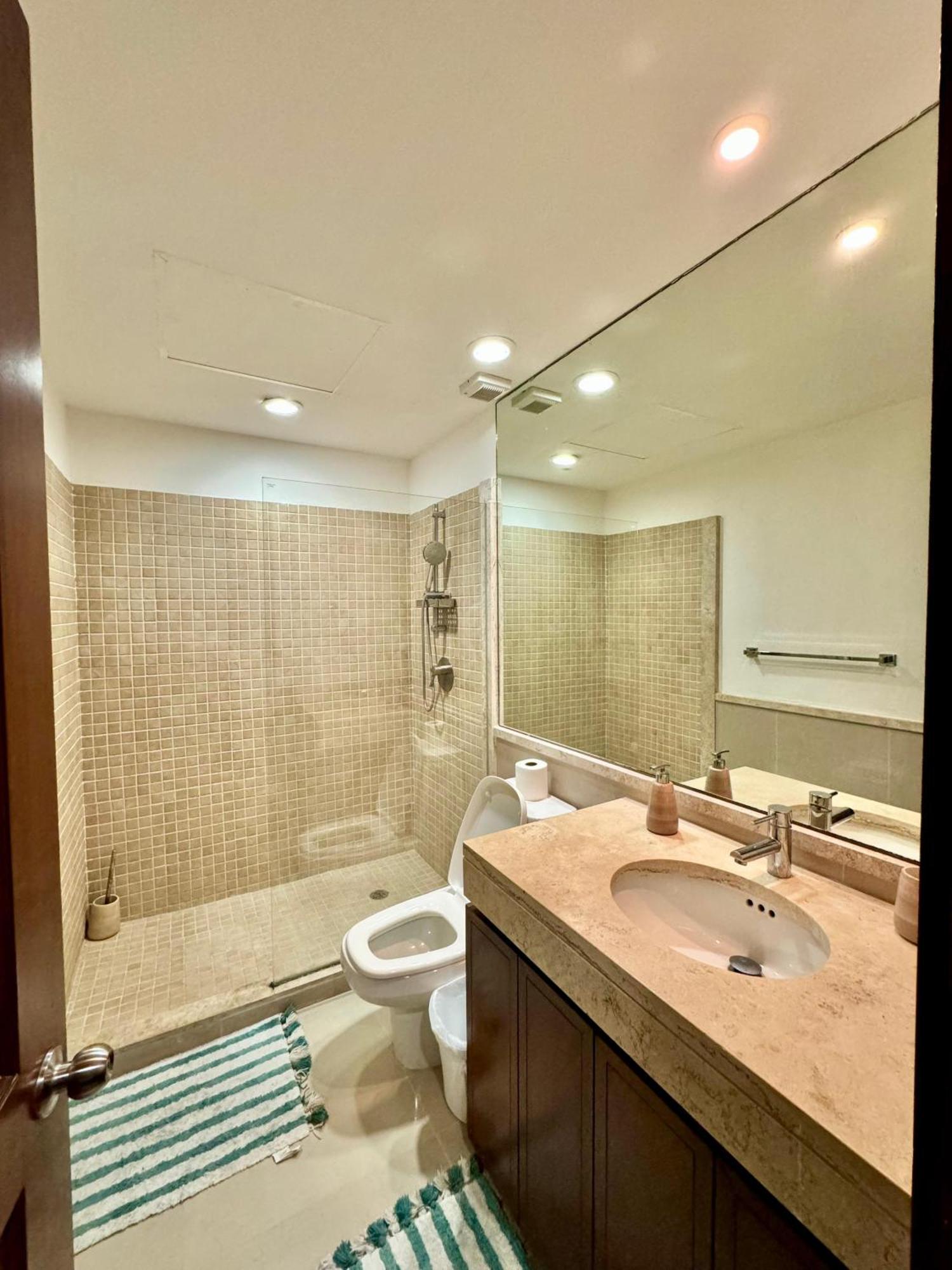 3 Bedroom Heart Playa! Căn hộ *