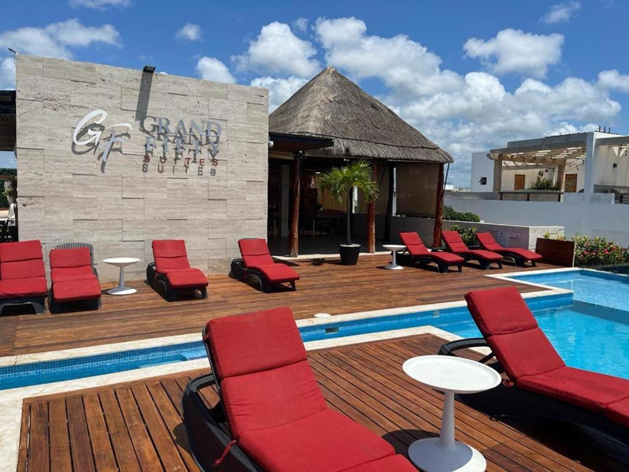 Grand Fifty Khách sạn
