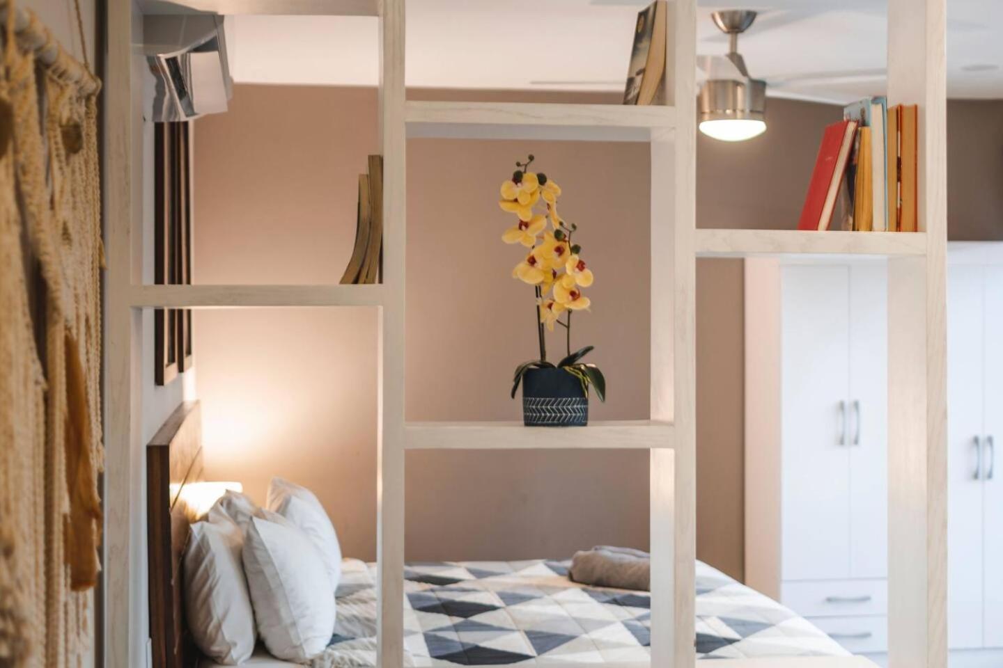 Estudio, Wifi, Tv, Cocina, Gym, Alberca, Seguridad