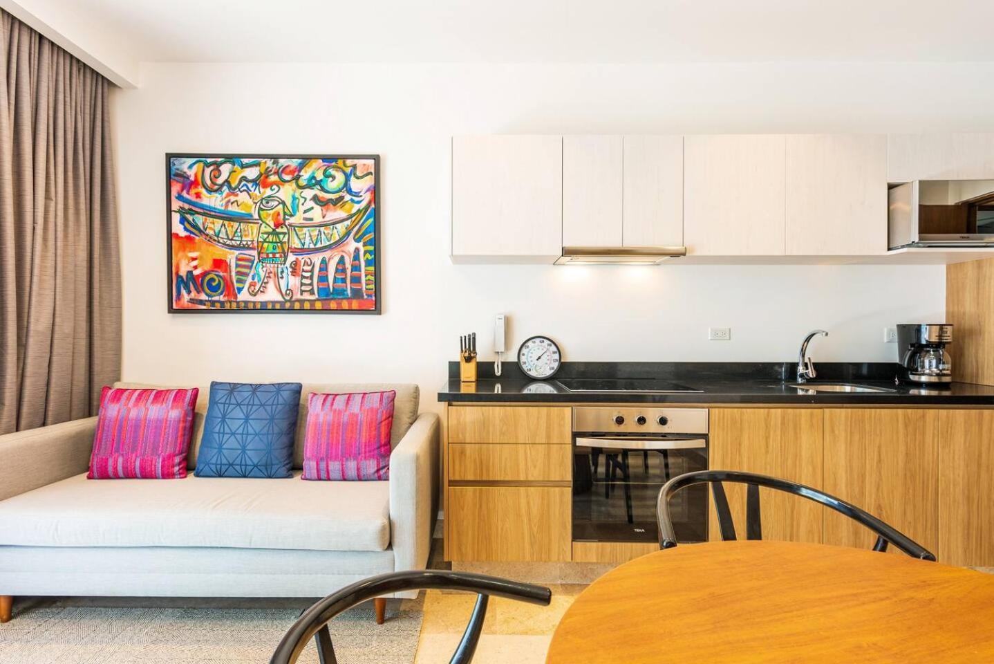 Apartment Luxury 1br In Serenada Building