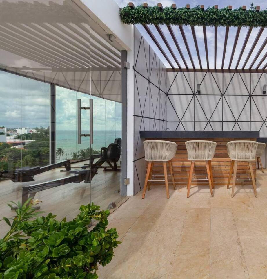 Apartment Apts 200m From Sleeps 10 *